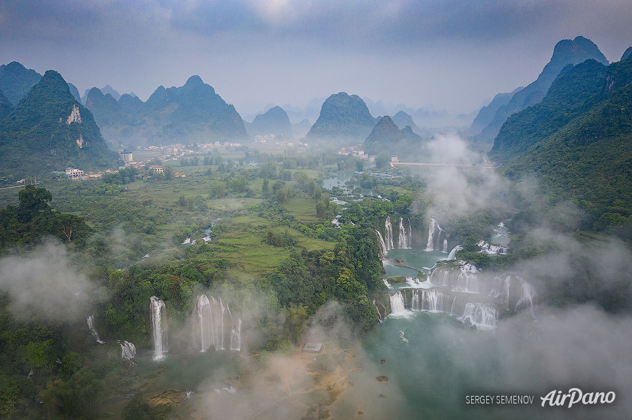 Detian Falls, China-Vietnam