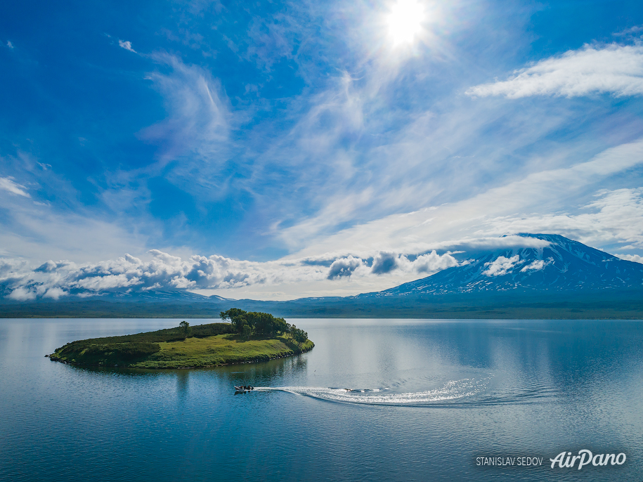 Kronotskoye Lake