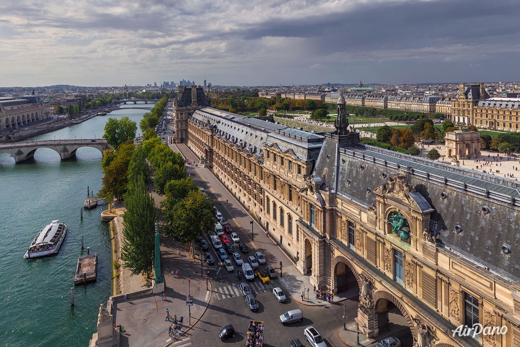 Louvre