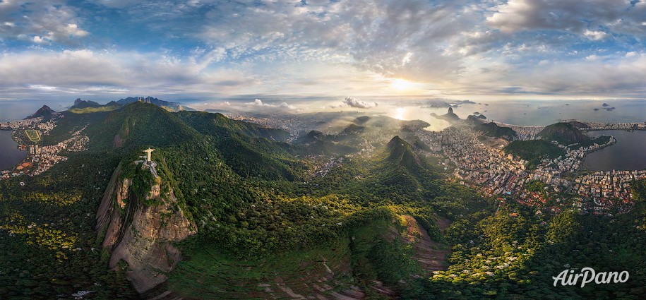 Christ the Redeemer Statue 