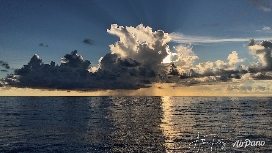 Tropical clouds