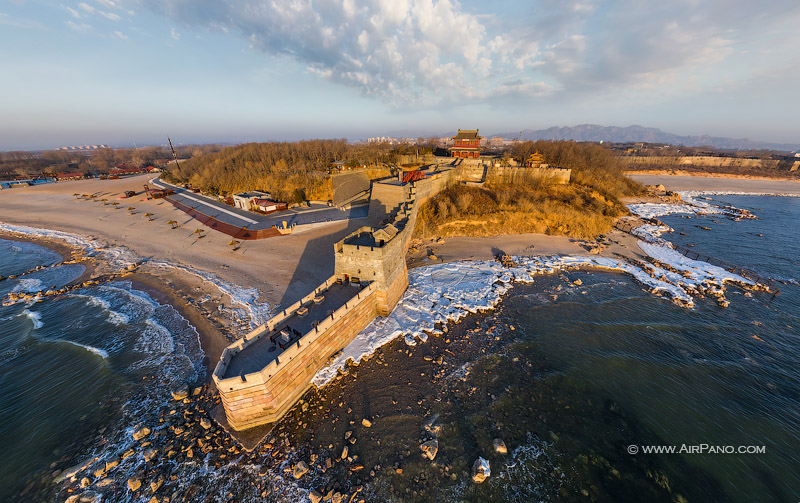 Great Wall of China. "The Dragon’s Head"