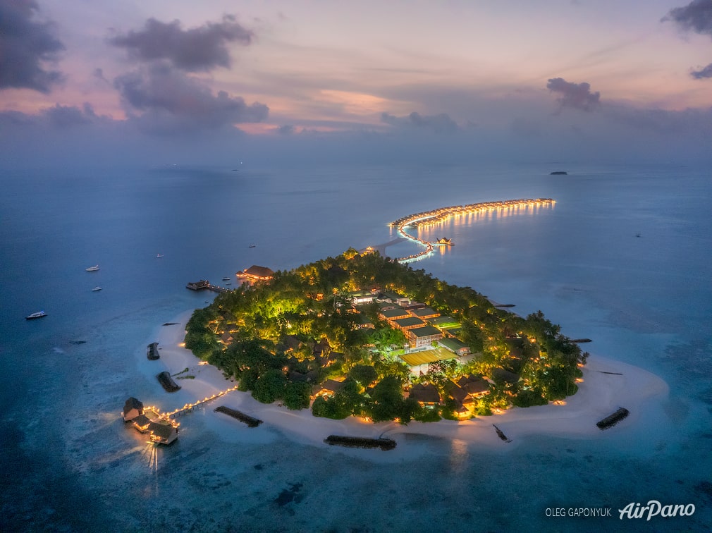 Night Maldives