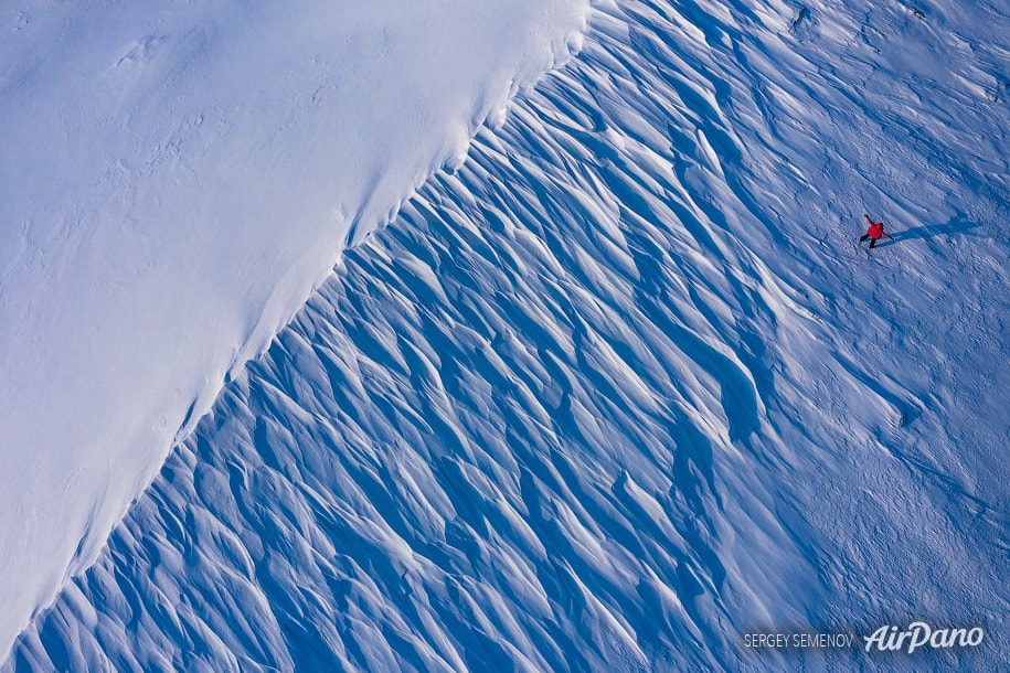 Snow waves