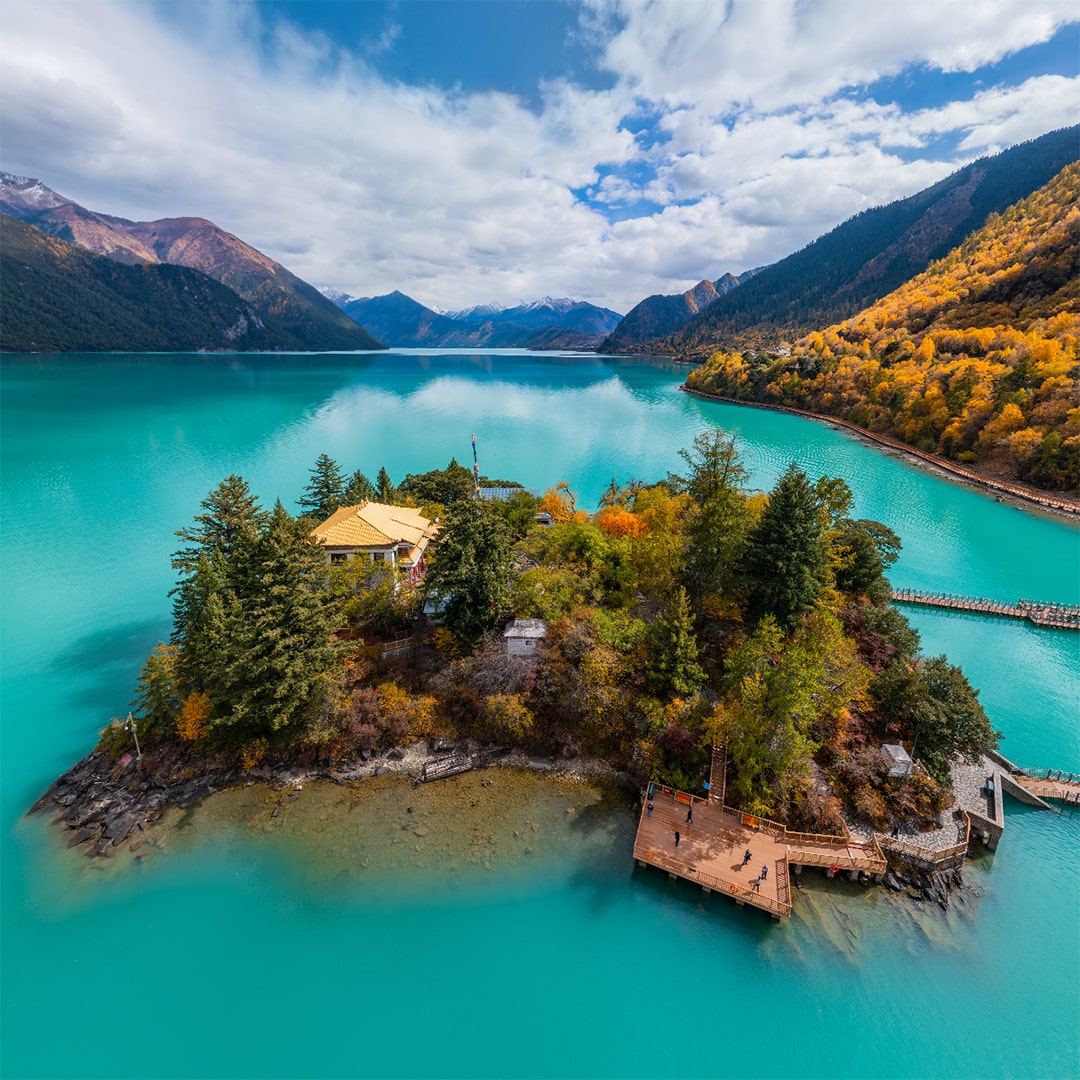 Lake Basumtso, Tibet