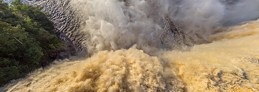 Hacha Waterfall, Canaima Lagoon, Venezuela