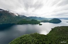 Lake Manapouri, Pomona Island