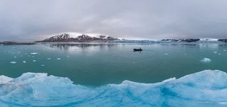 Monacobreen glacier