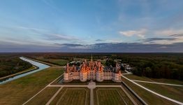 Château de Chambord at sunset