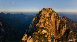 Celestial Capital Peak (Tian Du Feng)