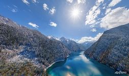 National Park Jiuzhaigou. Long Lake