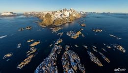 Bird’s eye view of Henningsvær