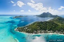 Rofau Bay between Raititi and Matira Point, Bora Bora