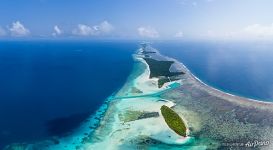 Near Bodufinolhu Island