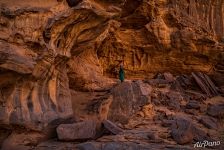 Among the rocks of Sahara Desert