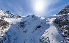 Maliy Aktru glacier