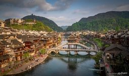 Bridge above Tuojiang River