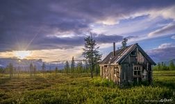 House at Meteorologov Creek