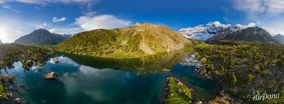 Fann Mountains. Bibijonat Lake