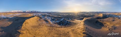 Dawn over the Chara Sands