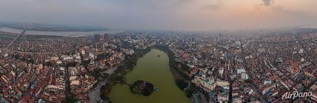 Hoàn Kiếm Lake (Lake of the Returned Sword)