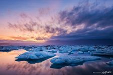 Jokulsarlon ice lagoon