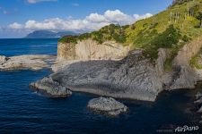 Coast of Stolbchaty cape