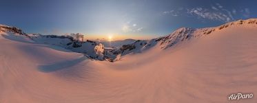 Mutnovsky volcano, sunset time 1