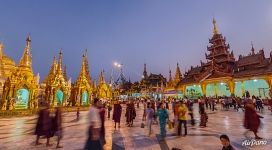 At the square near Dwin Pagoda